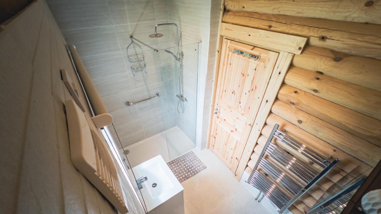 Aspen Lodge, Amazing New Log Cabin With Hot Tub - Sleeps 6 - Felmoor Park Morpeth Ngoại thất bức ảnh